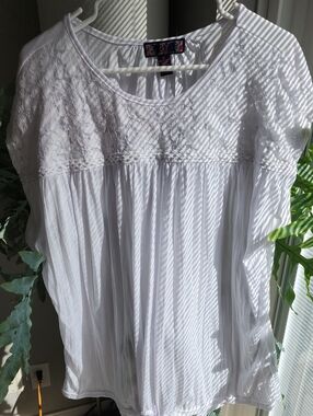 White Lace Yoke Women's Top
